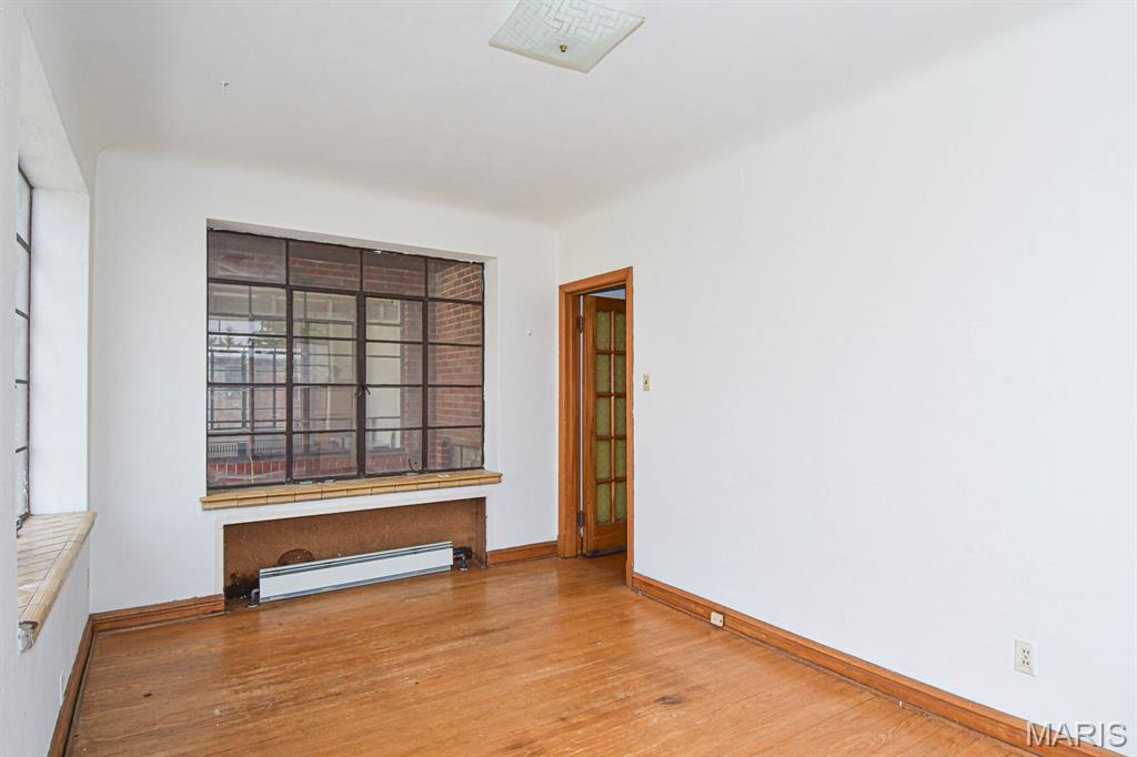 5859 Nottingham Avenue Unit: 2w