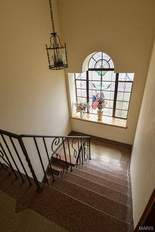 5859 Nottingham Avenue Unit: 2w