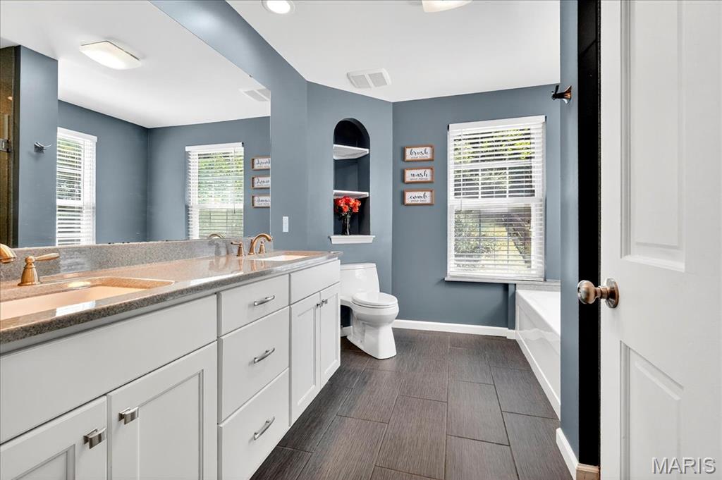 1316 Red Oak Plantation Drive