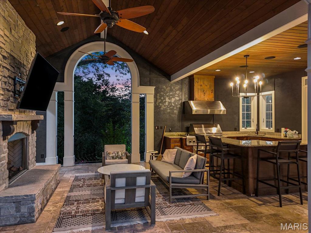 6 Kehrs Mill Glen Court