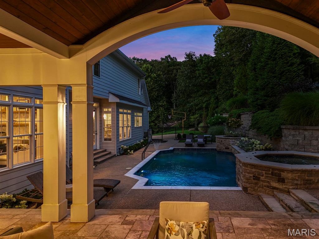 6 Kehrs Mill Glen Court