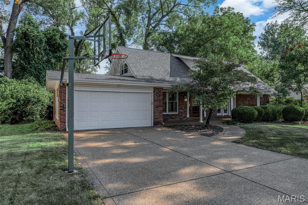 56 Forest Crest Drive
