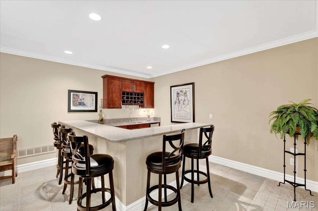 258 Meadowbrook Country Club Estate