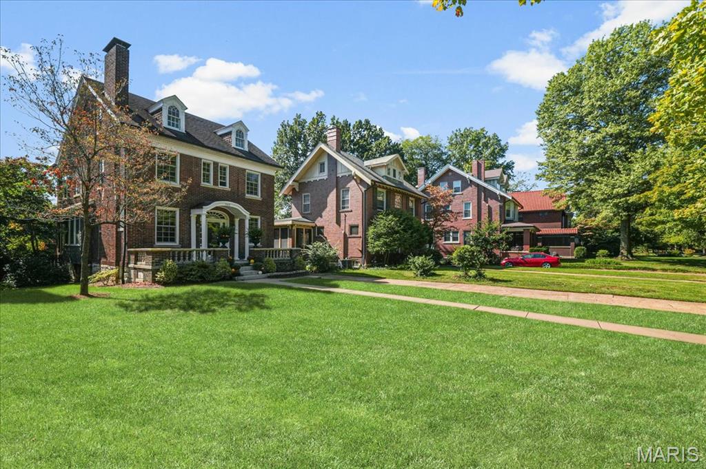 7022 Washington Avenue