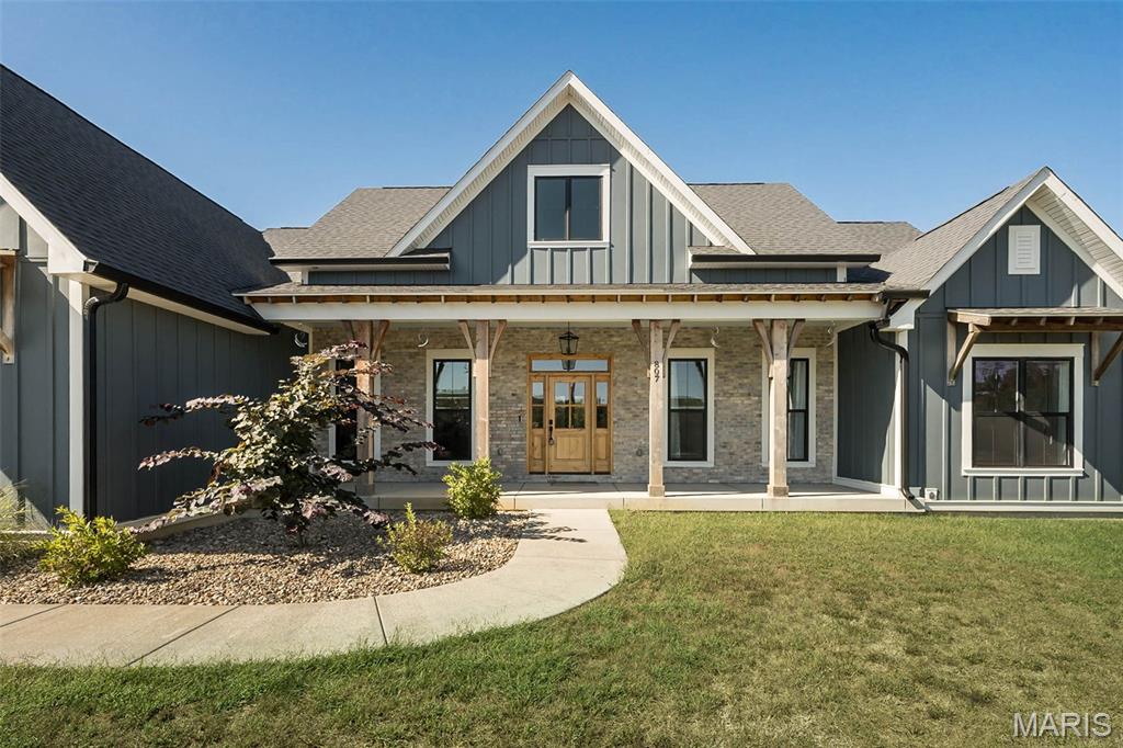 807 Iron Horse Trail