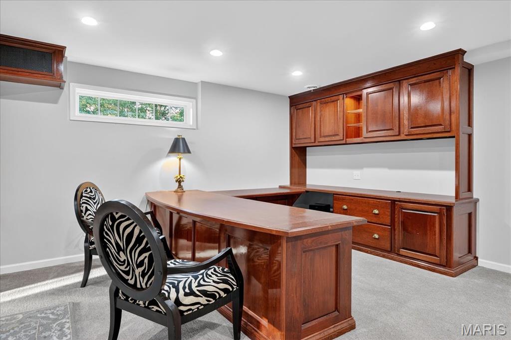 525 Black Canyon Court