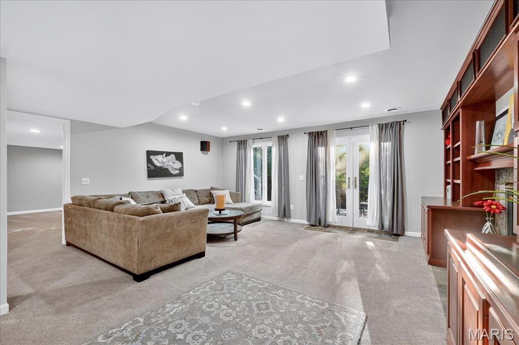 525 Black Canyon Court