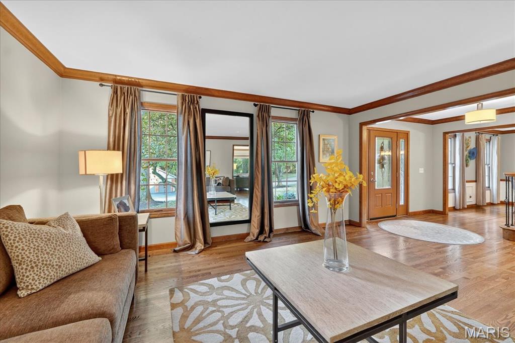 525 Black Canyon Court