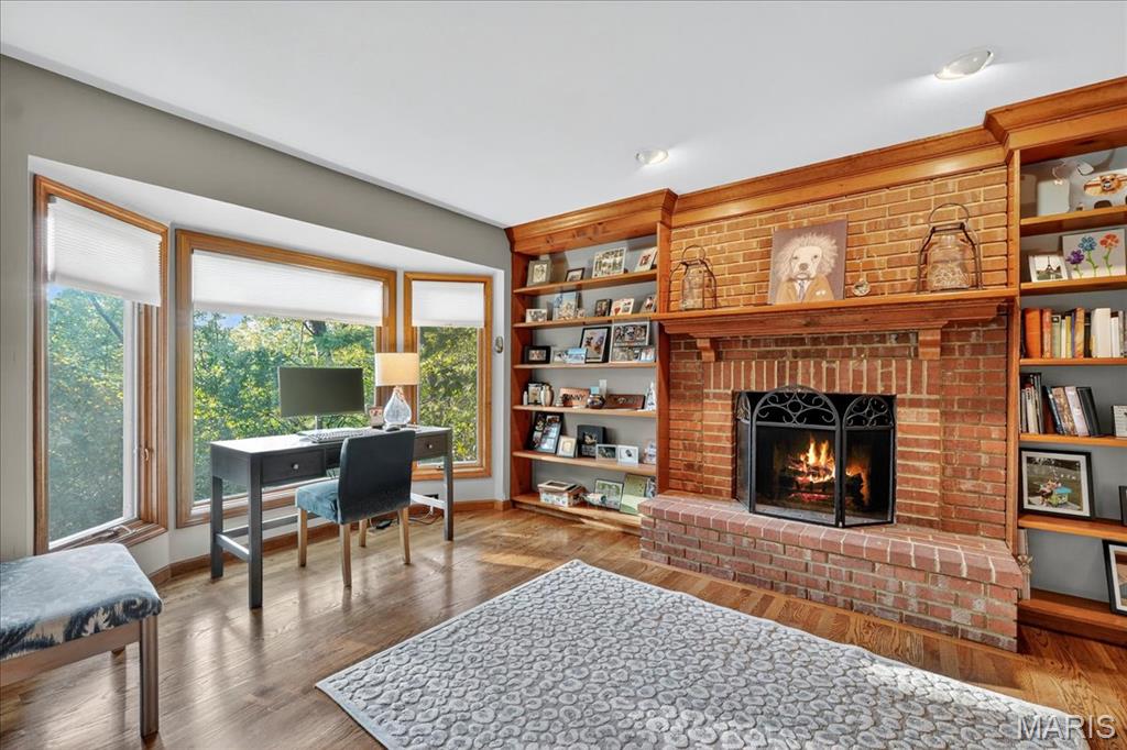 525 Black Canyon Court