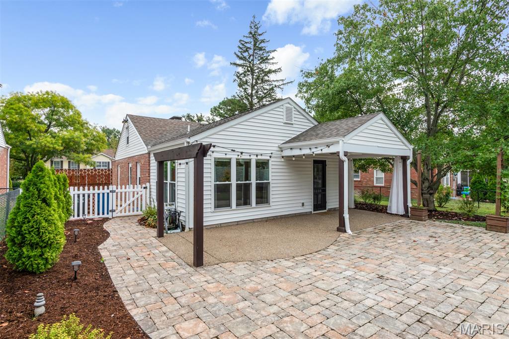 1229 Carol Ann Place
