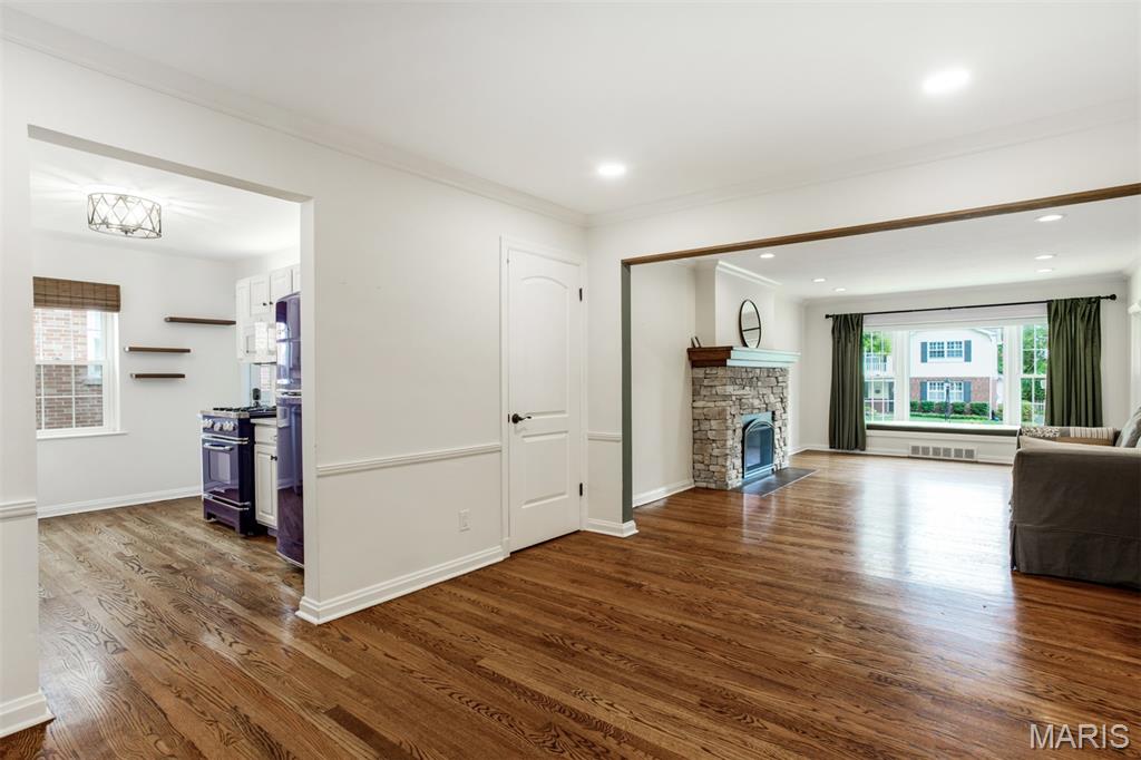 1229 Carol Ann Place