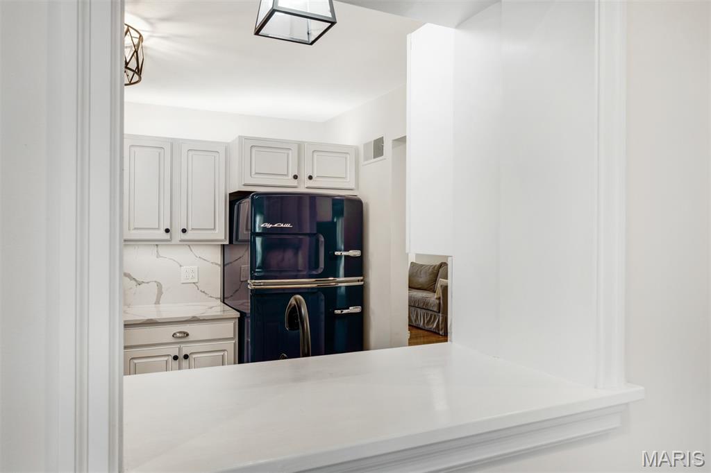1229 Carol Ann Place