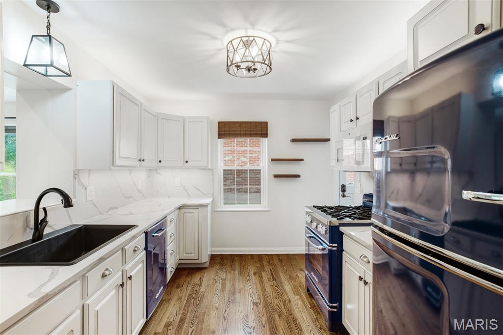 1229 Carol Ann Place