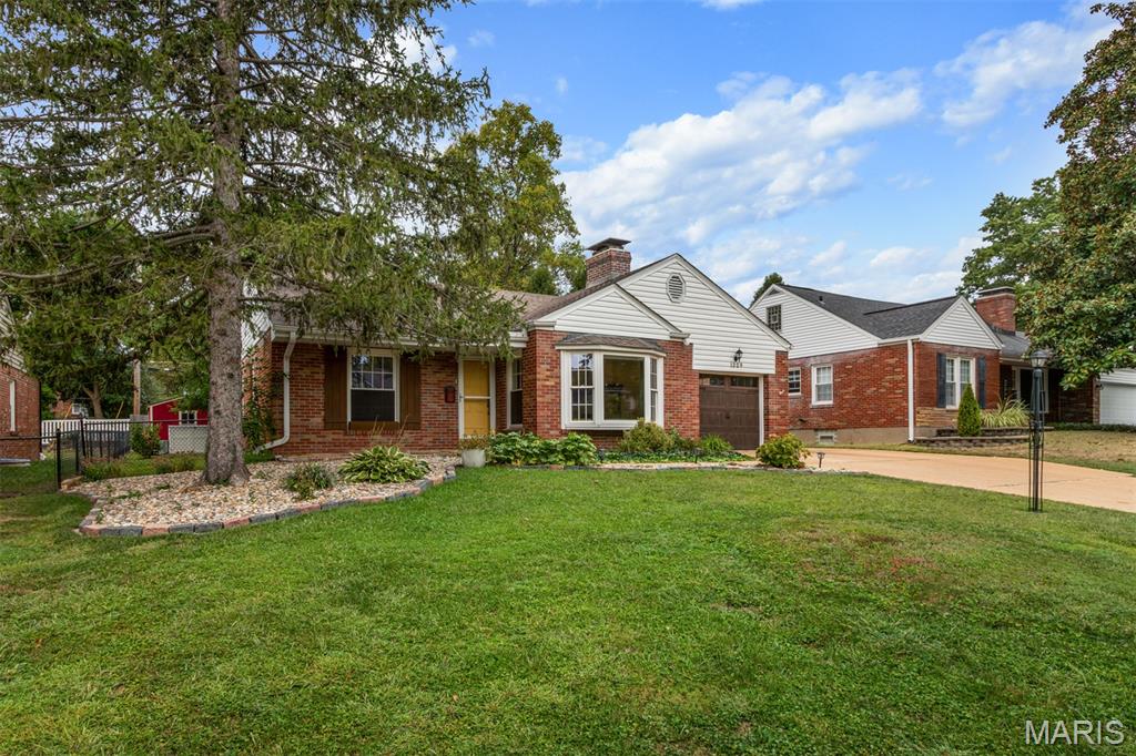 1229 Carol Ann Place