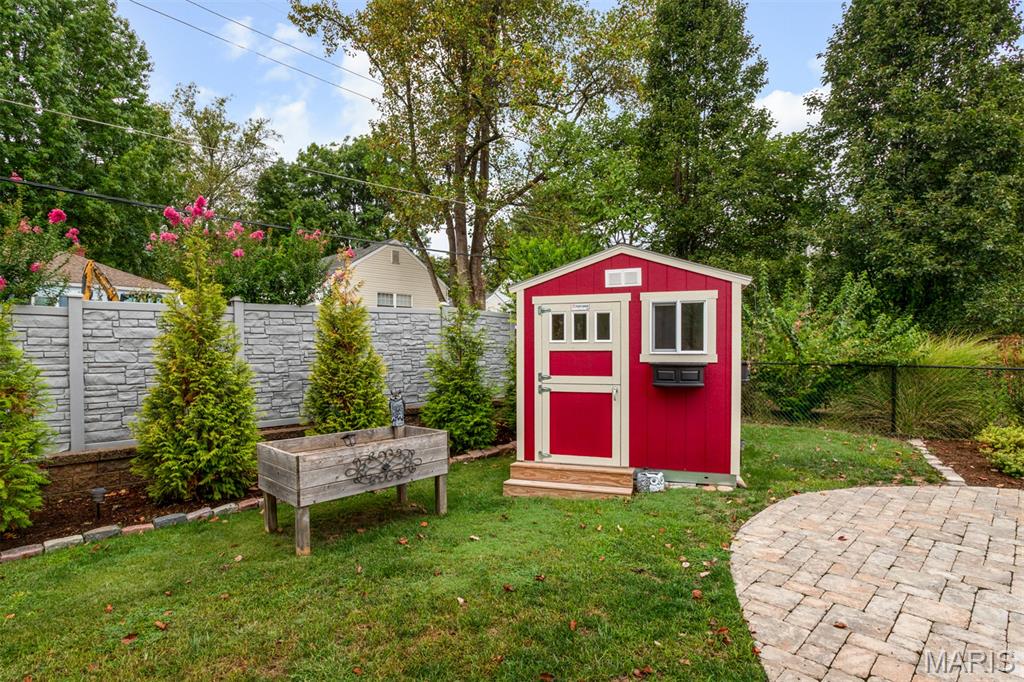 1229 Carol Ann Place
