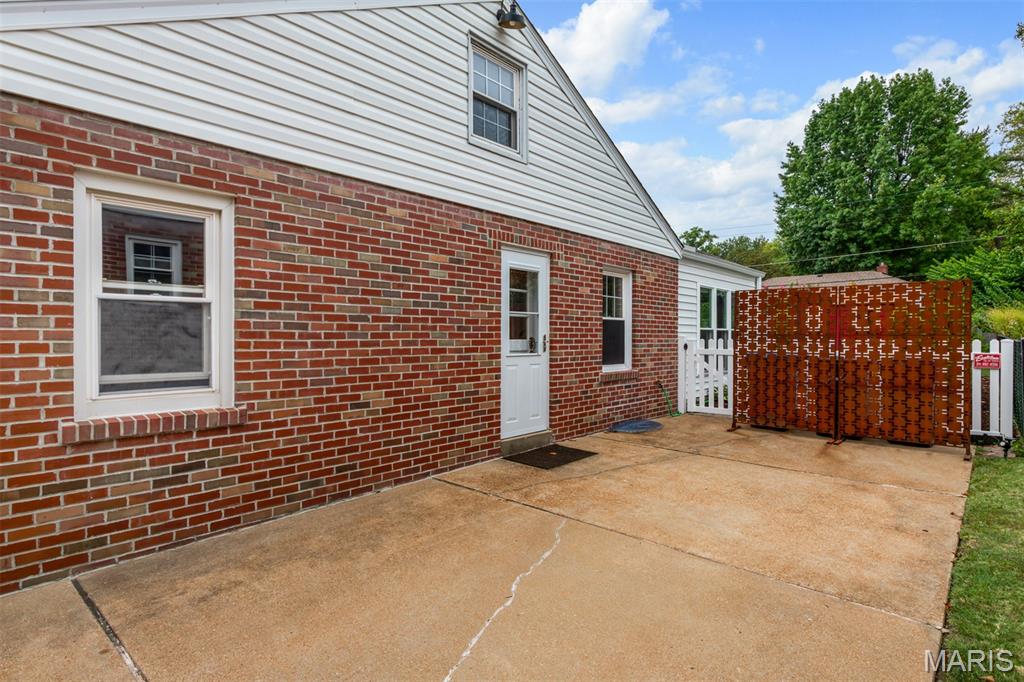 1229 Carol Ann Place