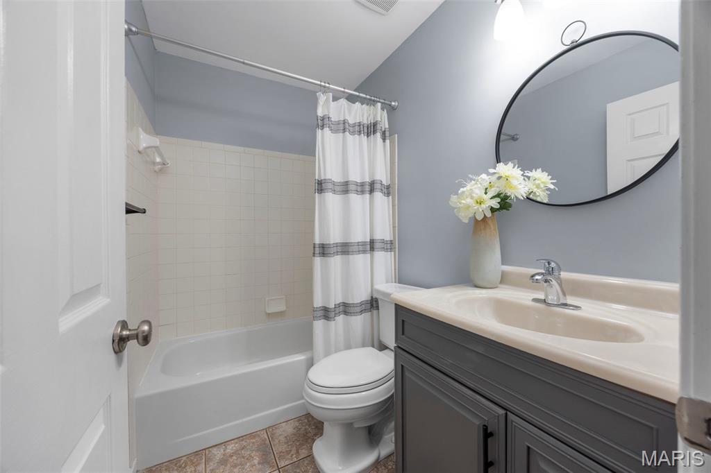 1514 Greenfield Crossing Court