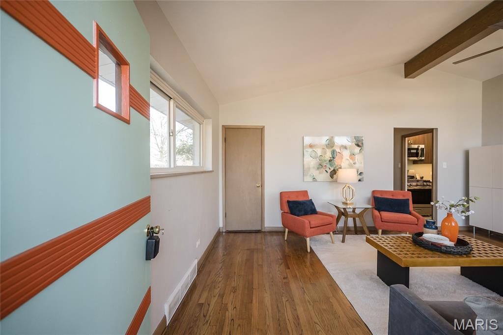 9838 Oak Haven Avenue