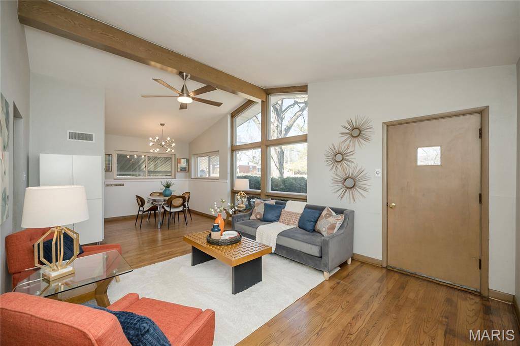 9838 Oak Haven Avenue