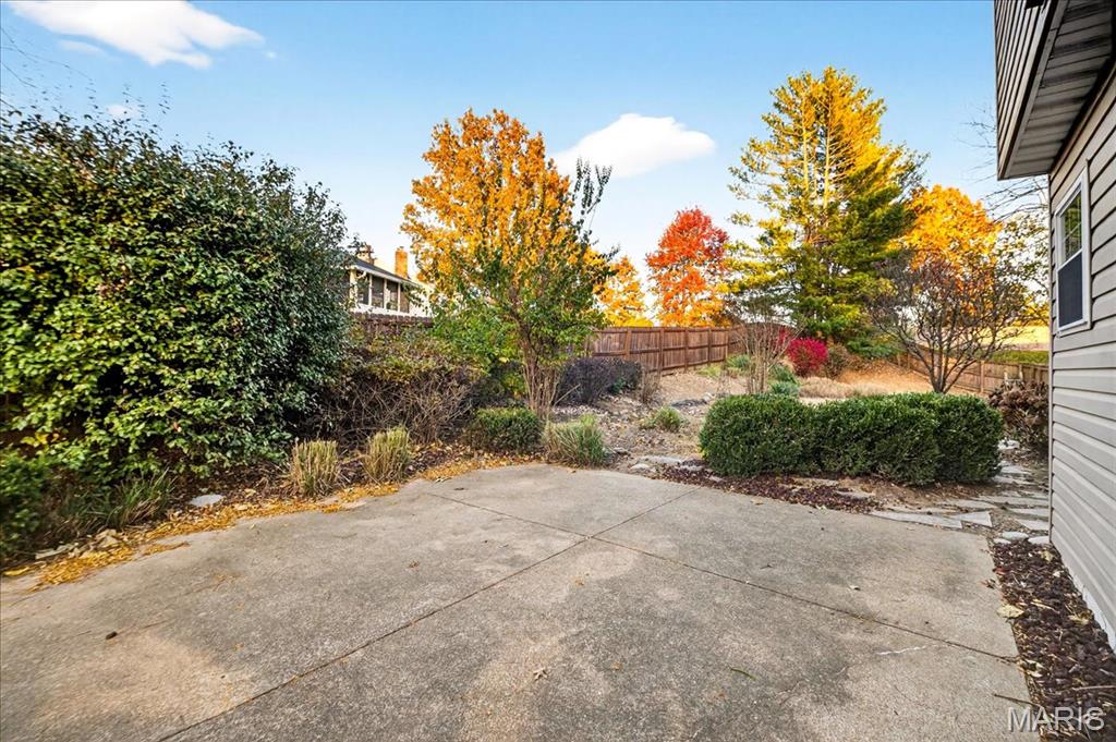 2705 Bluff Creek Court