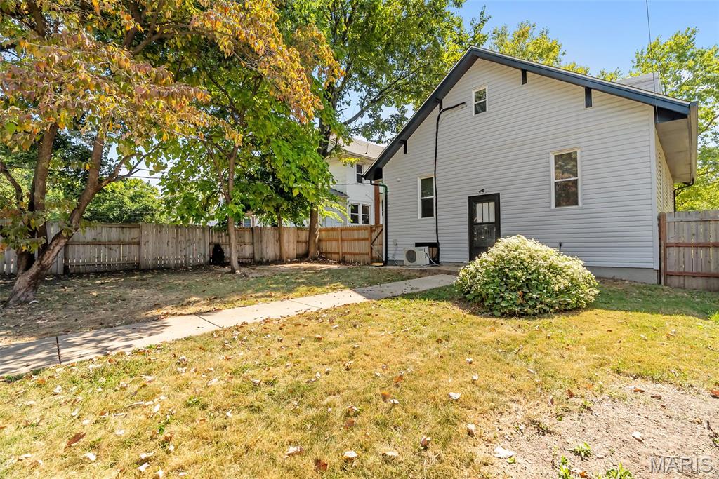 7015 Marquette Avenue