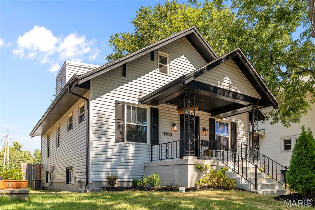 7015 Marquette Avenue