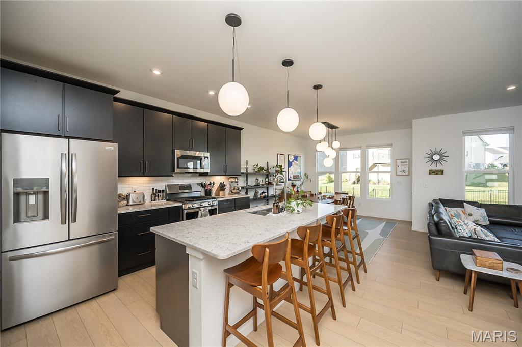 819 Upland Loop