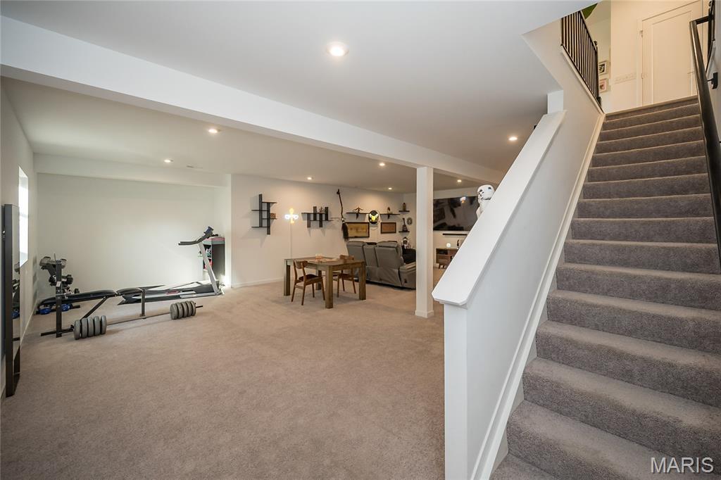 819 Upland Loop