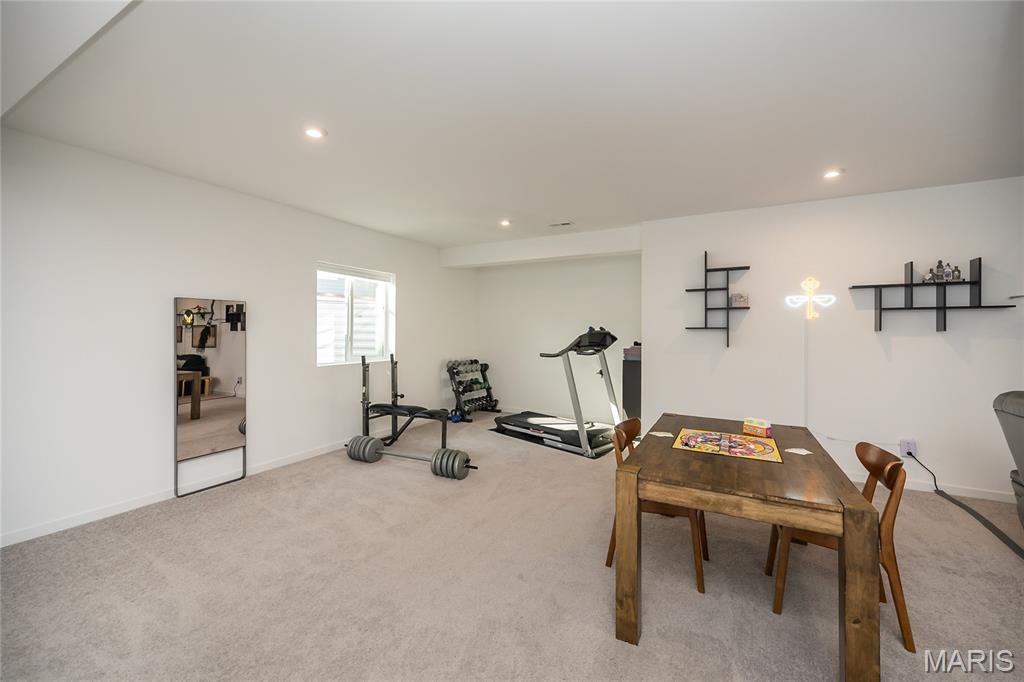 819 Upland Loop