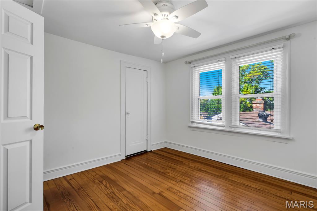 7572 Hiawatha Avenue