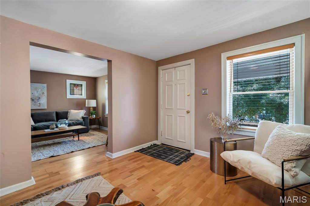 7572 Hiawatha Avenue