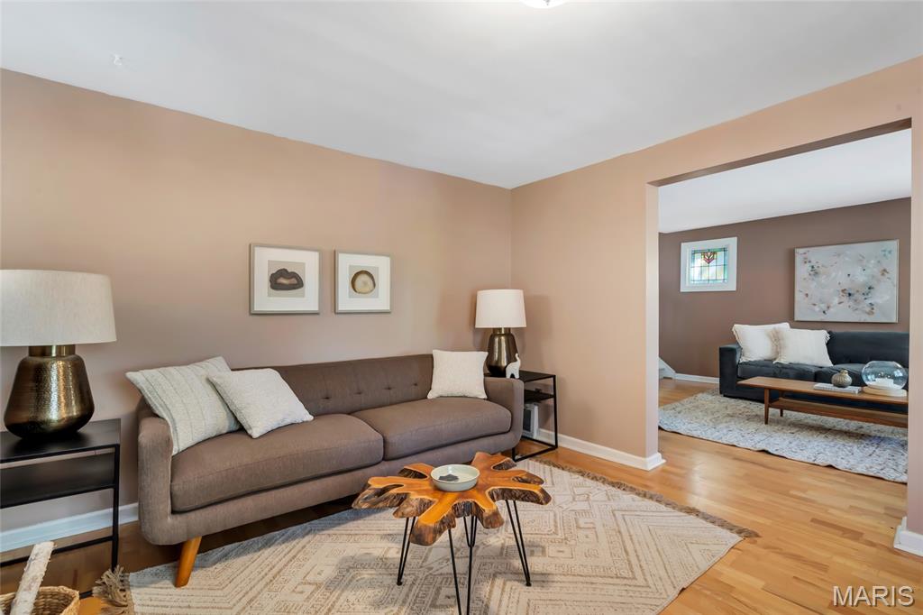 7572 Hiawatha Avenue