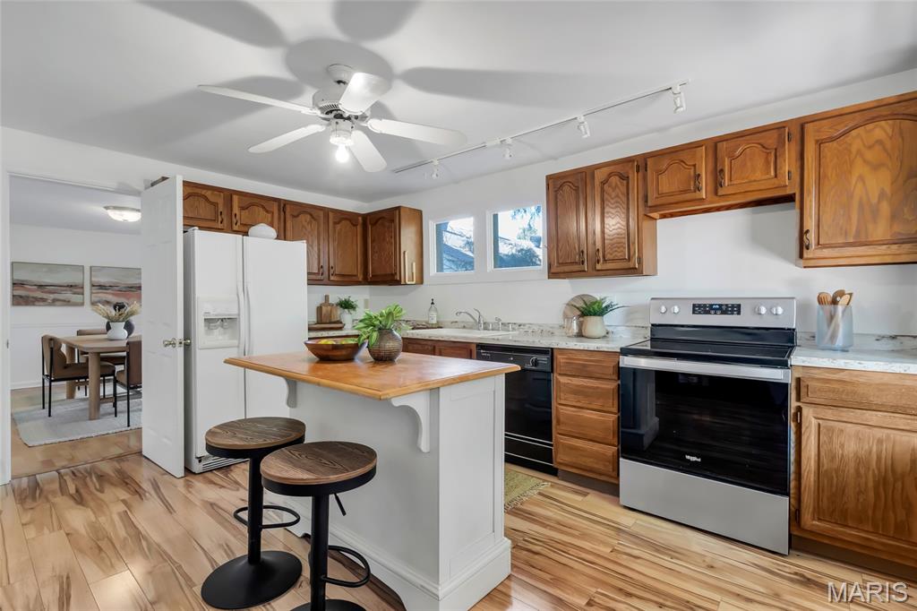 7572 Hiawatha Avenue