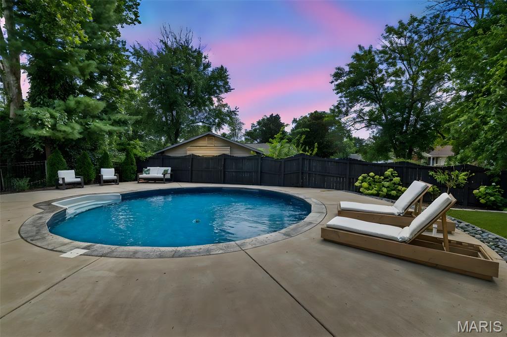 520 Kingridge Drive
