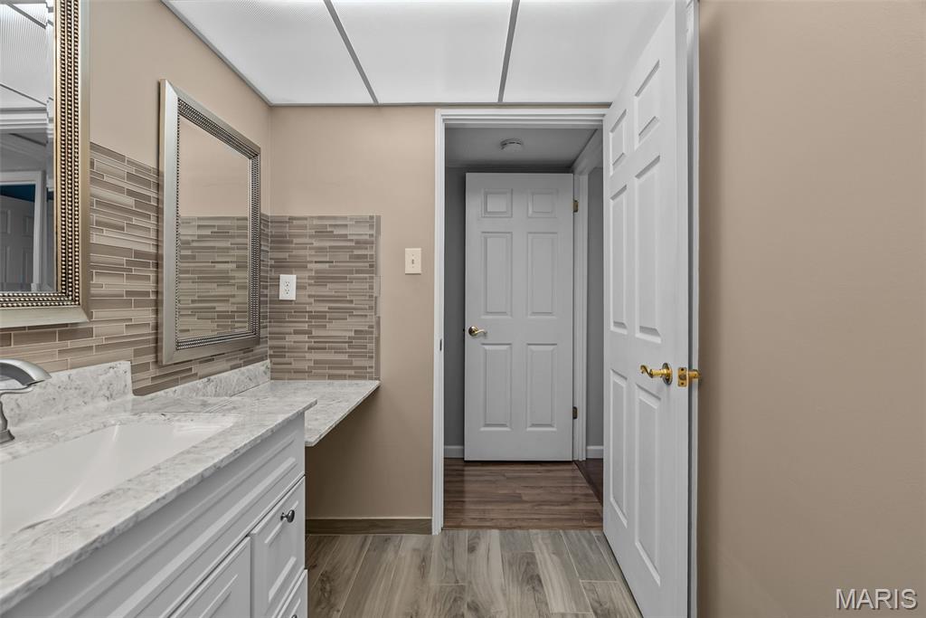 15009 Claymoor Court Unit: 15