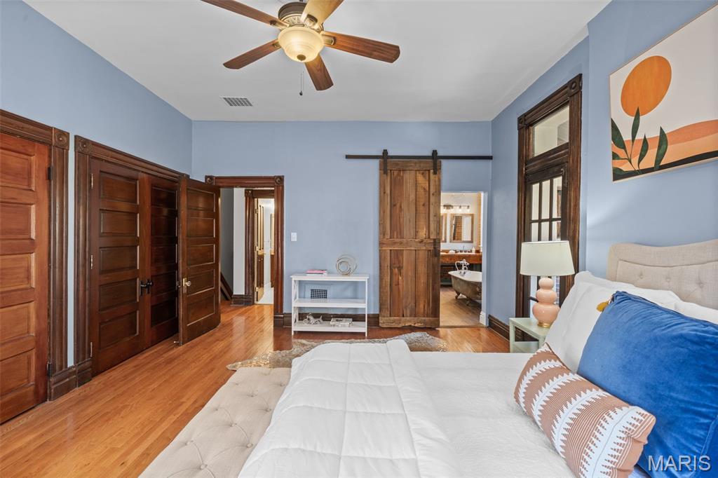 3629 Russell Boulevard