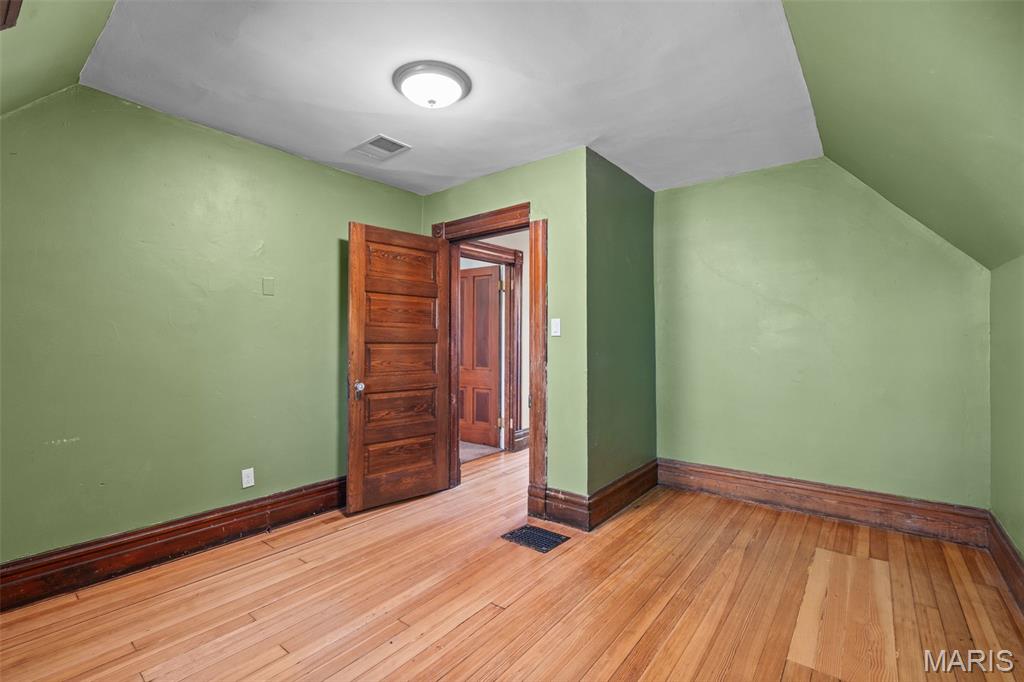 3629 Russell Boulevard