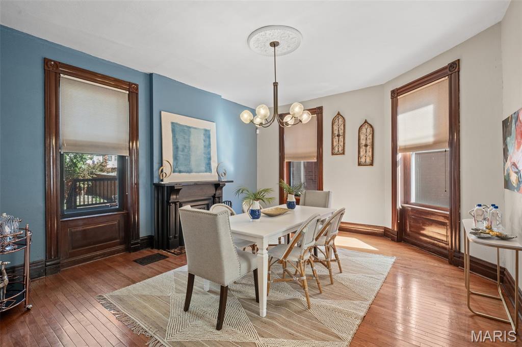 3629 Russell Boulevard