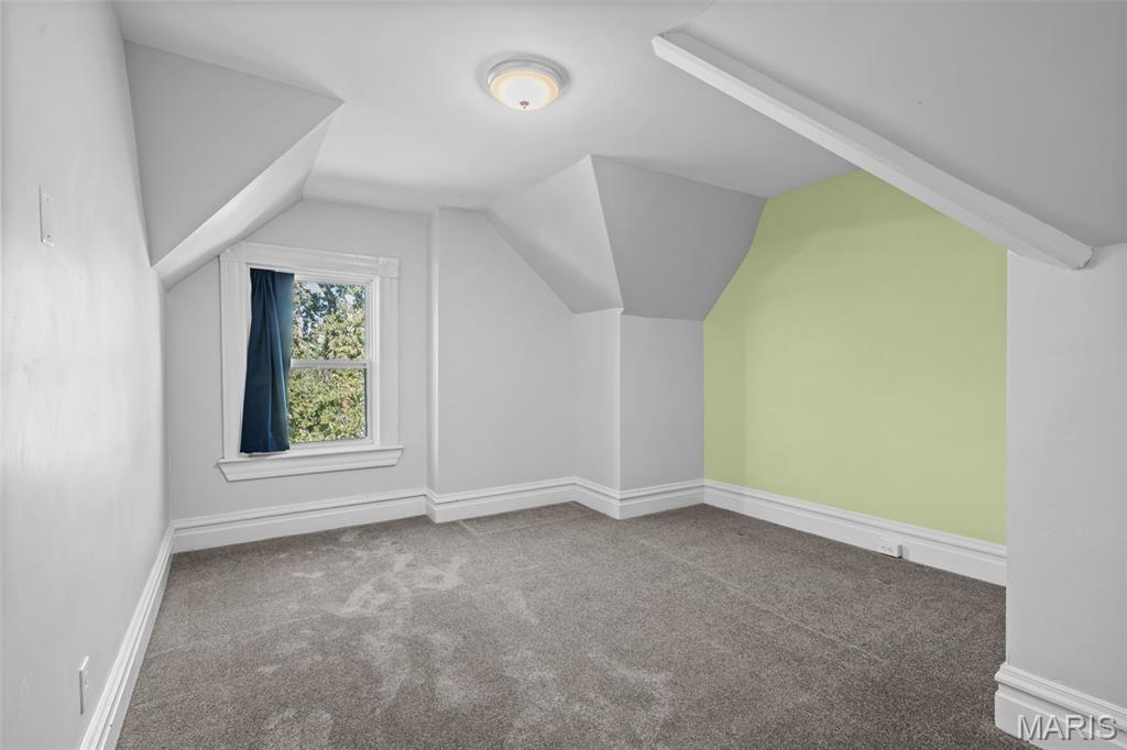 3629 Russell Boulevard