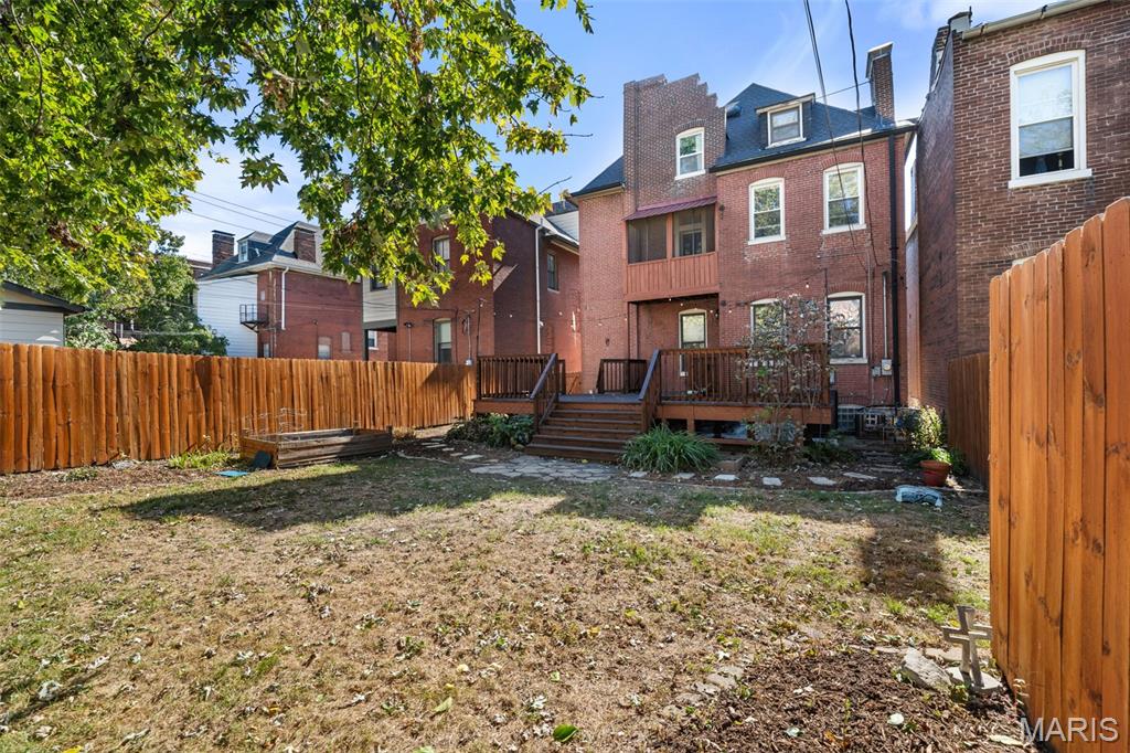 3629 Russell Boulevard