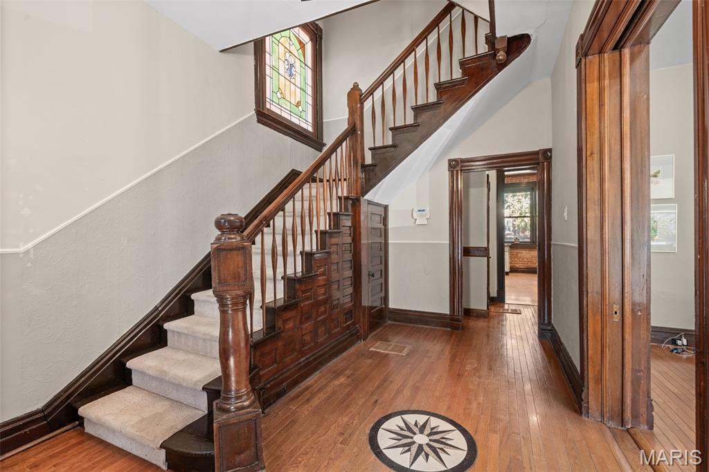 3629 Russell Boulevard