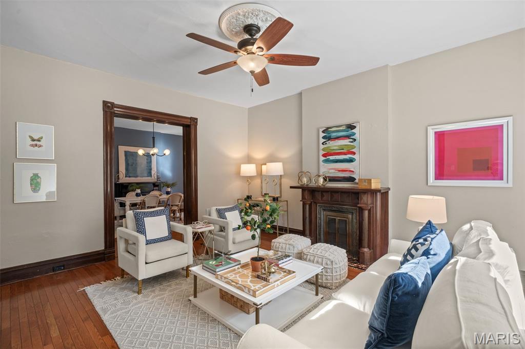 3629 Russell Boulevard