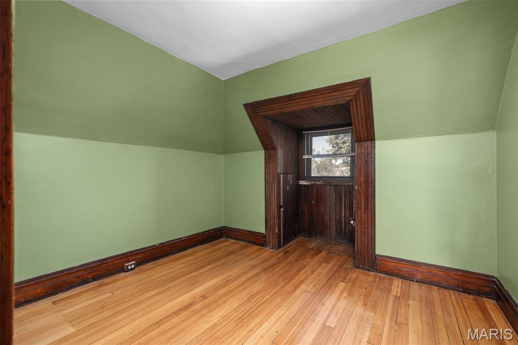 3629 Russell Boulevard