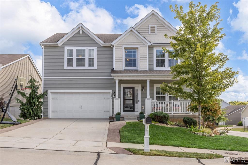 2022 Lynwood Ridge Drive