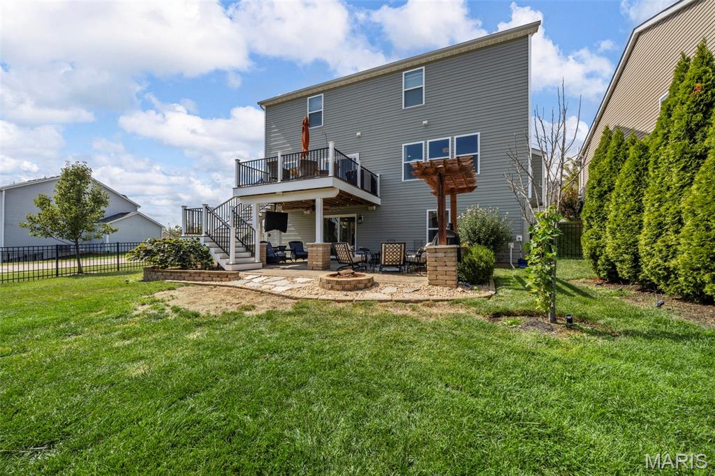 2022 Lynwood Ridge Drive