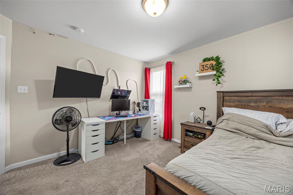 2022 Lynwood Ridge Drive