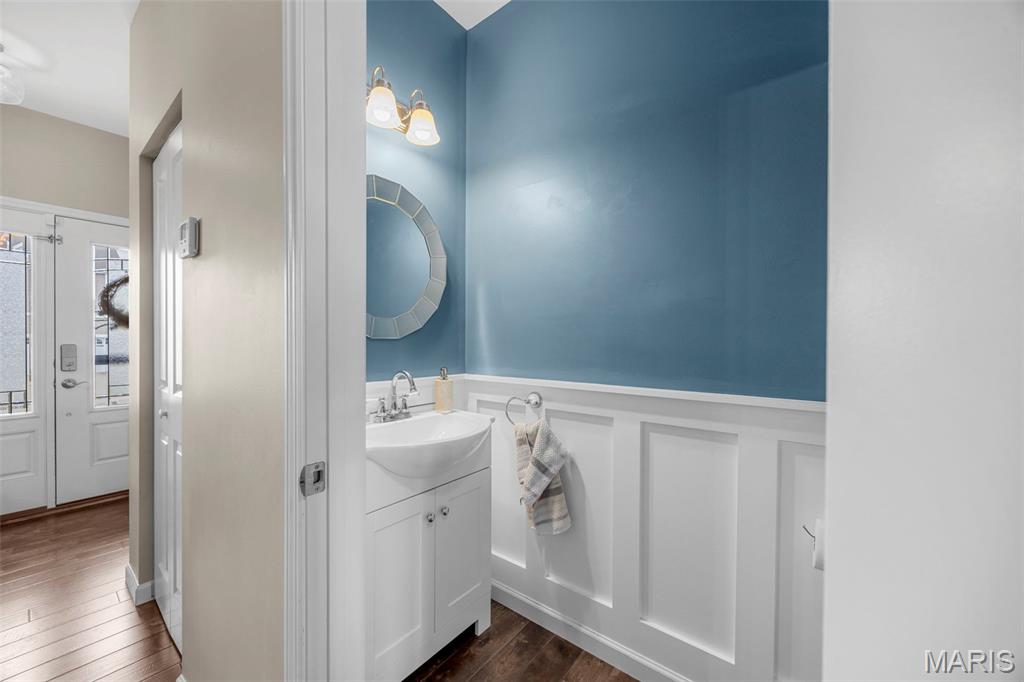 2022 Lynwood Ridge Drive