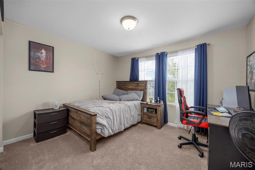 2022 Lynwood Ridge Drive