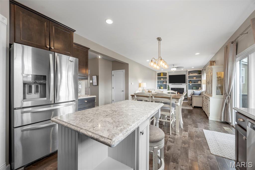 2022 Lynwood Ridge Drive