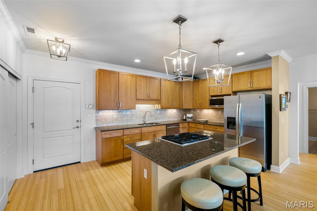 2211 S Grand Boulevard Unit: 210